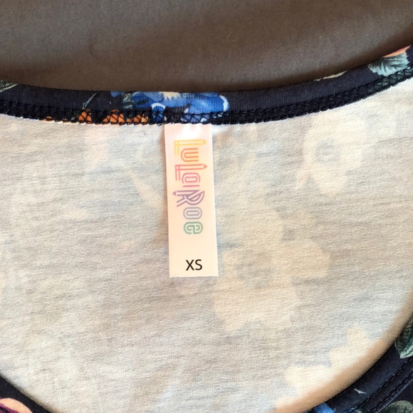 Lularoe everyday T - Picture 2 of 6
